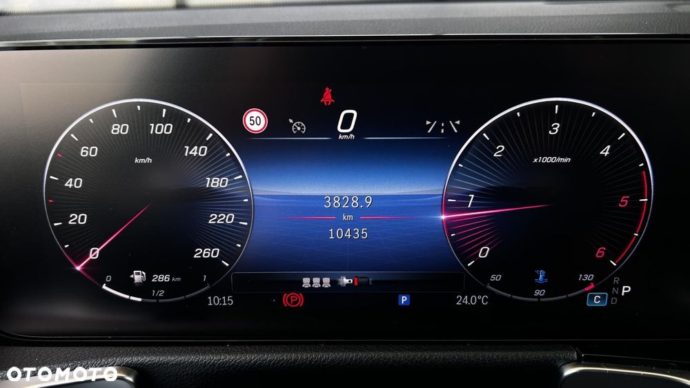 Mercedes-Benz GLB 200 d 4-Matic AMG Line 8G-DCT - 18