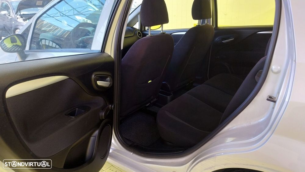 Fiat Punto 1.3 M-Jet Easy S&S - 16