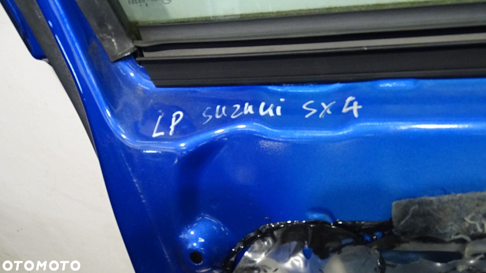 DRZWI LEWY PRZÓD SUZUKI SX4 1.9DDiS - 18