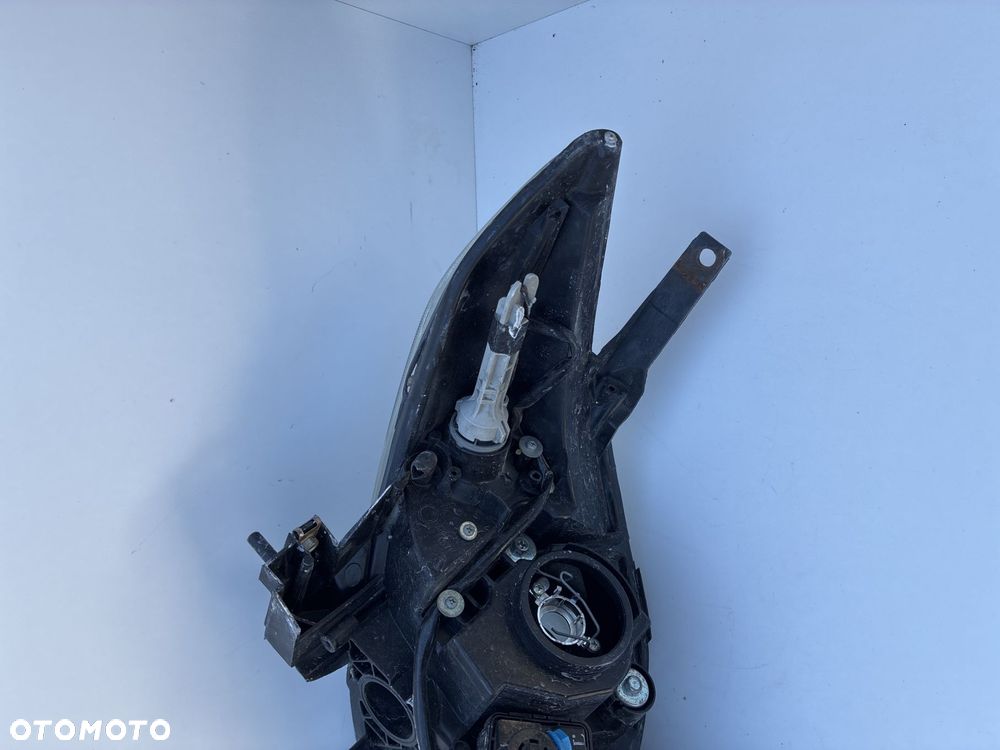 Mazda 5 C235-51040 K2442 P4998L LAMPA PRZÓD PRZEDNIA LEWA  EUROPA - 11