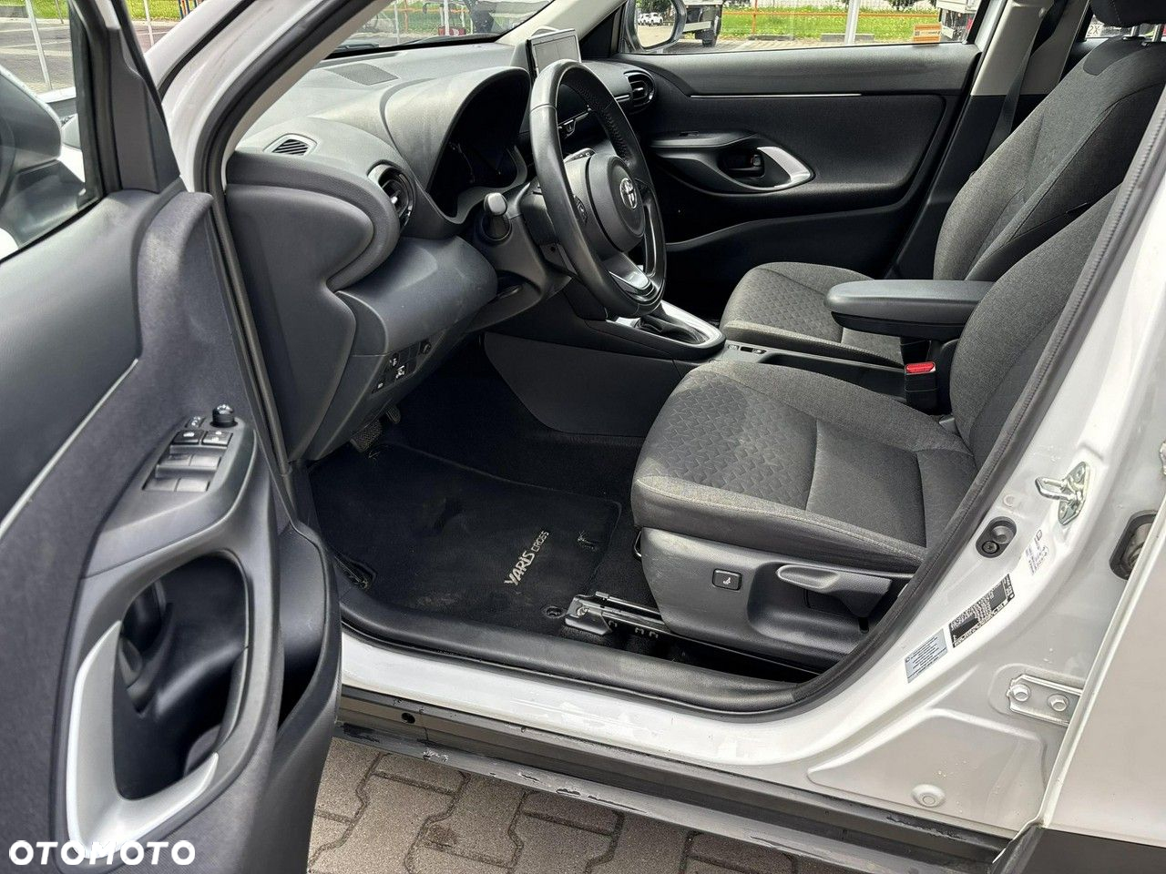Toyota Yaris Cross Hybrid 1.5 Comfort - 11