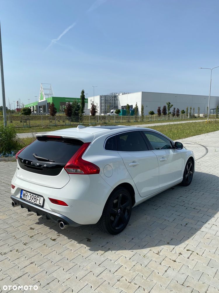 Volvo V40 D3 R-Design Kinetic - 8