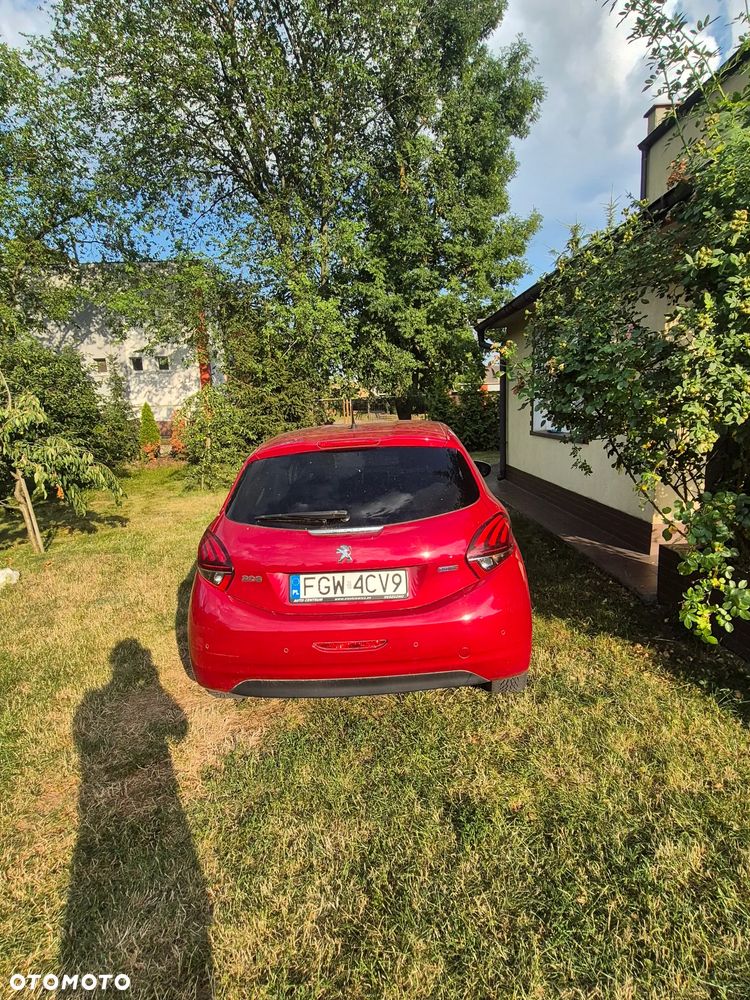 Peugeot 208 1.2 PureTech Allure S&S - 3