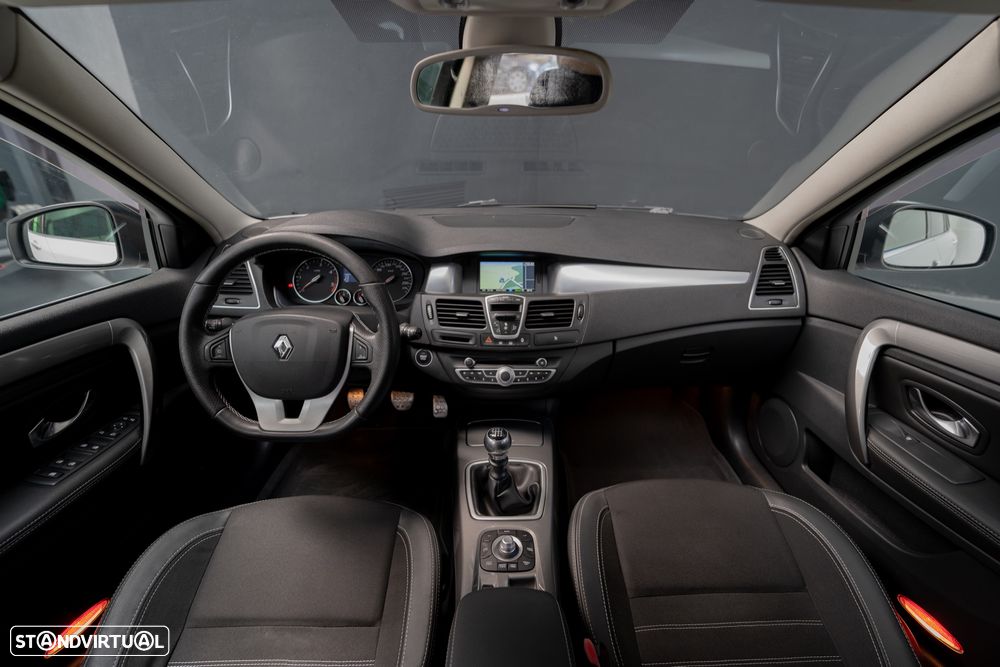 Renault Laguna Break 1.5 dCi SE Black Line - 24