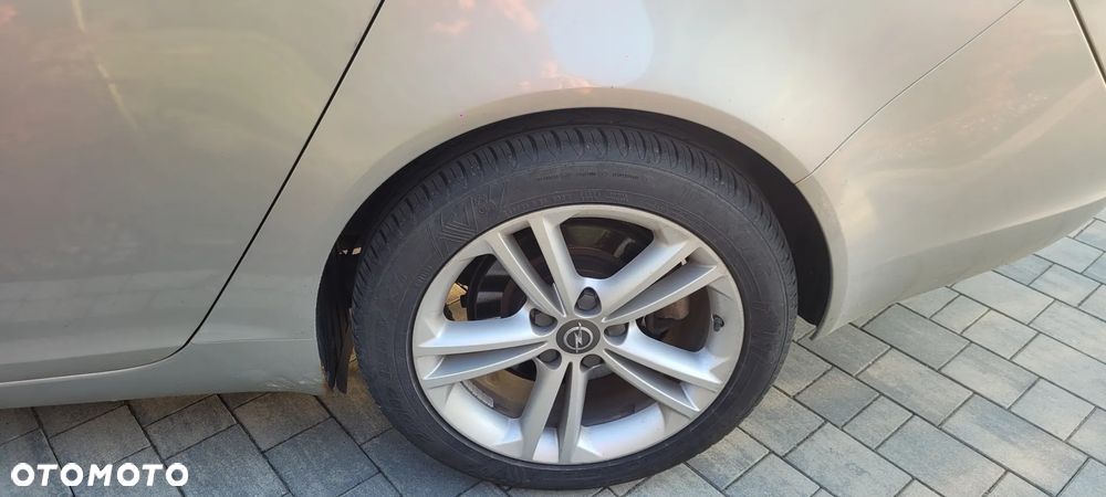 Opel Insignia 2.0 CDTI EcoFLEX Cosmo - 9