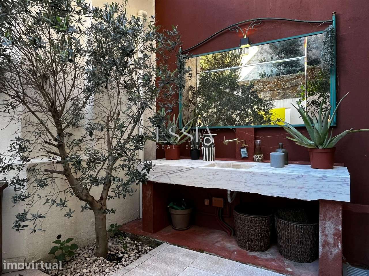 Espaço de Comércio com Terraço no Bairro das Artes - Grande imagem: 5/32
