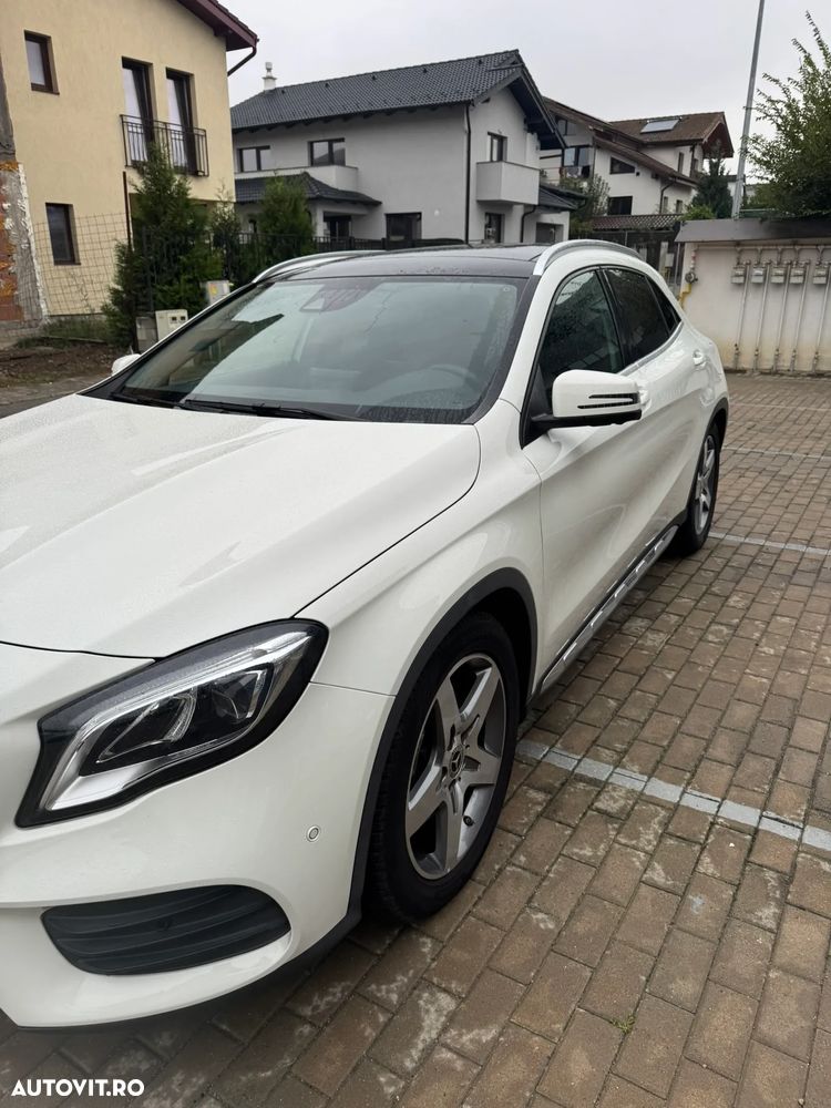 Mercedes-Benz GLA 250 4MATIC Aut. - 3