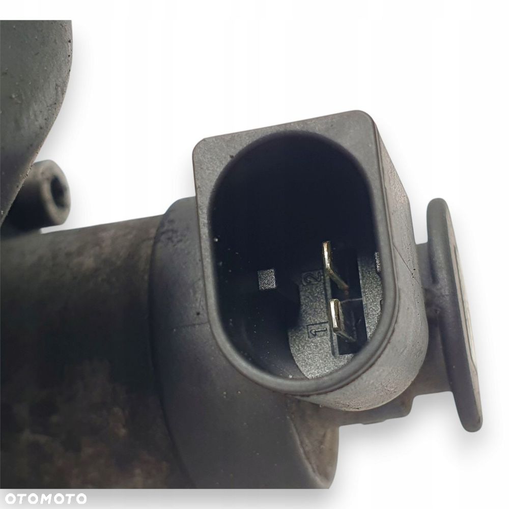 POMPA WTRYSKOWA Seat Leon III Octavia 1.6 TDI 04L130755D Bosch CR - 6