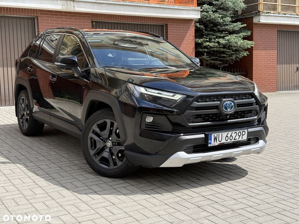 Toyota RAV4 - 1