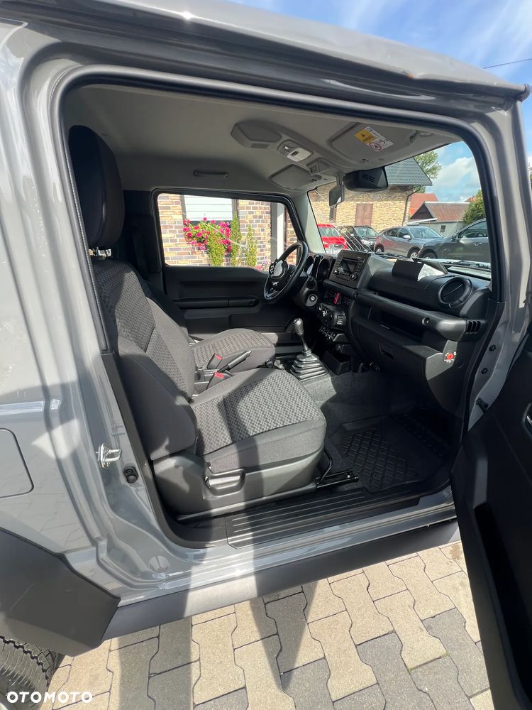 Suzuki Jimny - 8