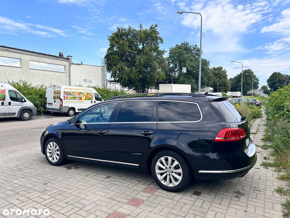 Volkswagen Passat 2.0 TDI Comfortline DSG - 3