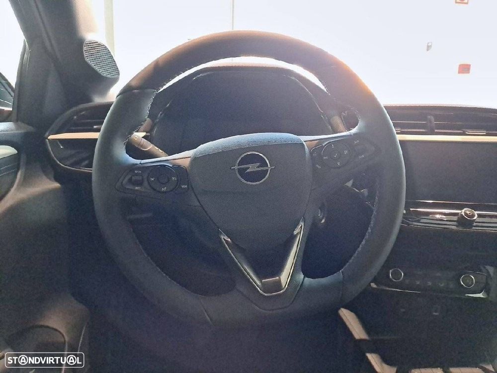 Opel Corsa 1.2 T GS - 12