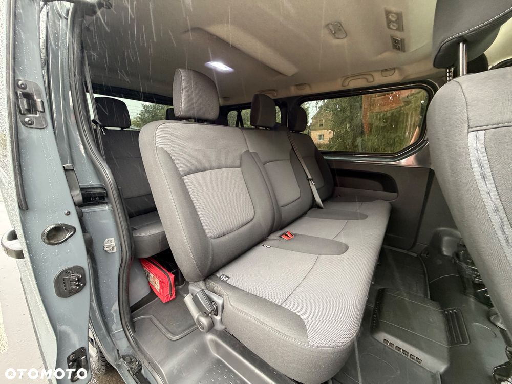 Renault Trafic 2.0 dCi EDC - 18