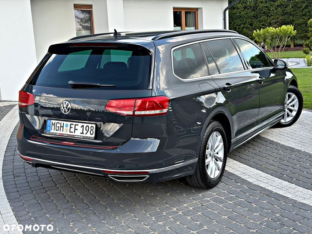 Volkswagen Passat Variant 1.6 TDI (BlueMotion Technology) Comfortline - 11