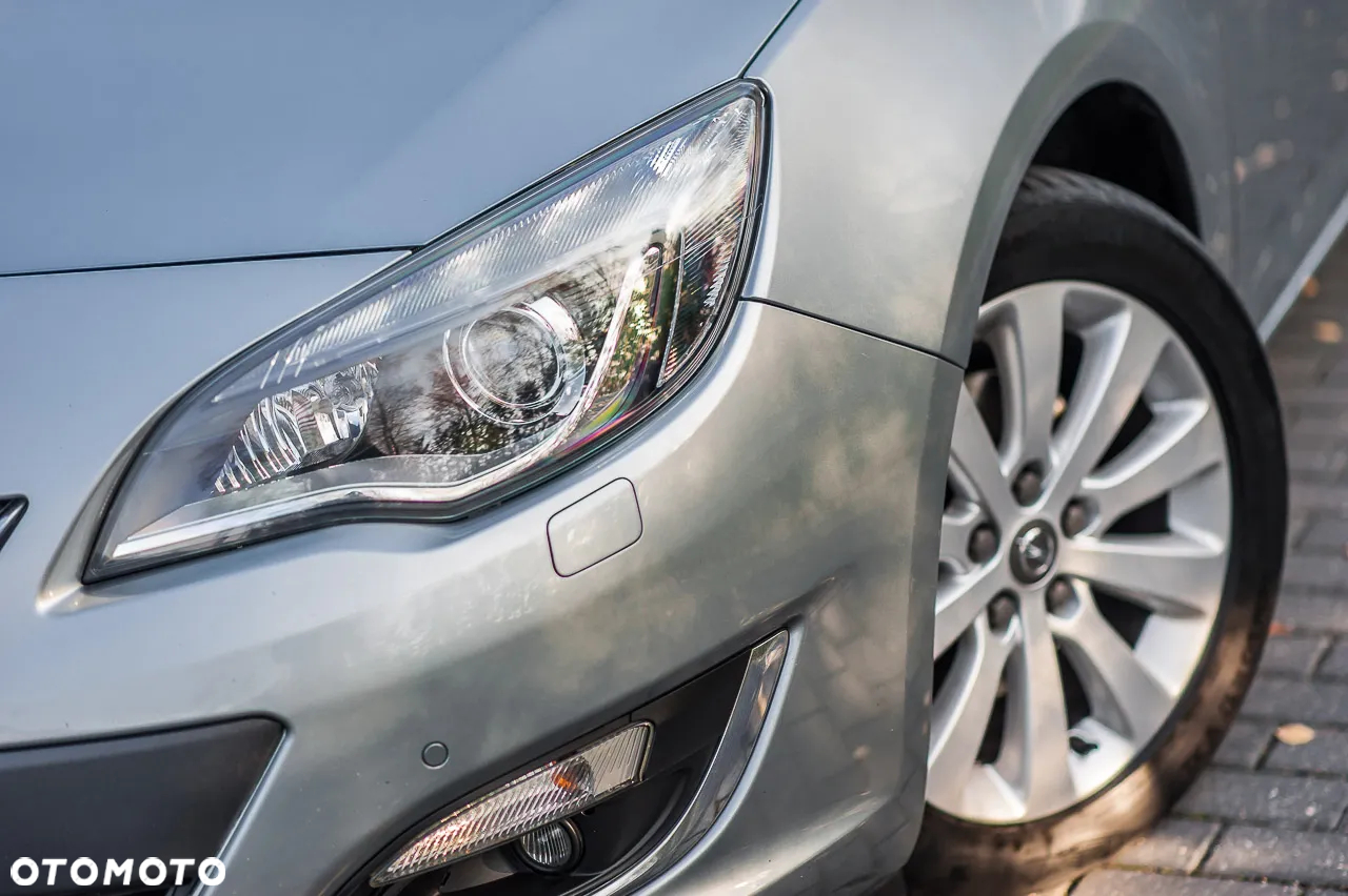 Opel Astra - 35