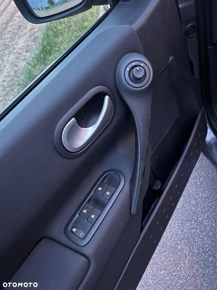 Renault Megane - 10