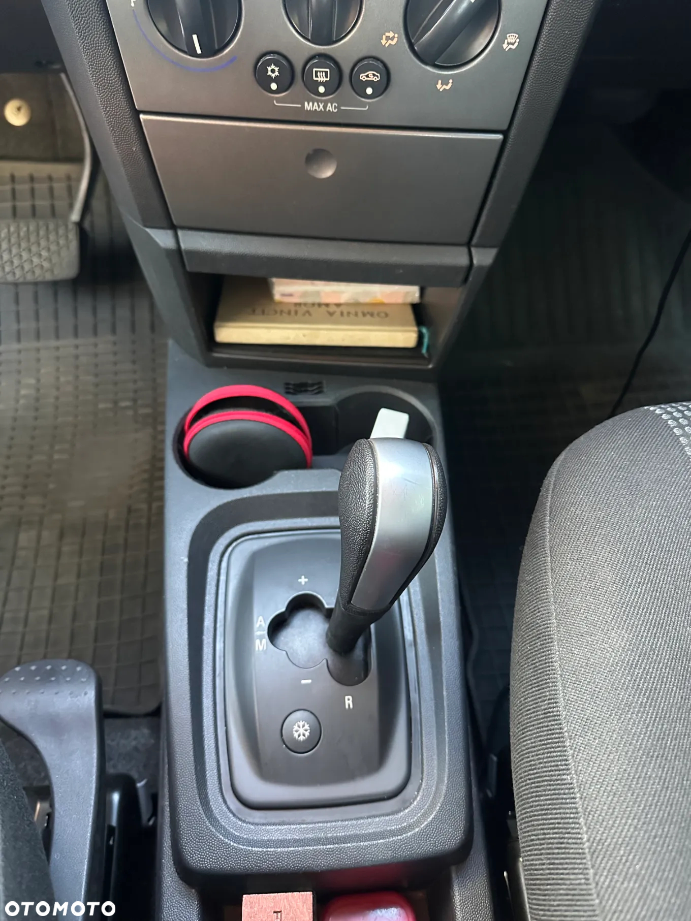 Opel Meriva - 14