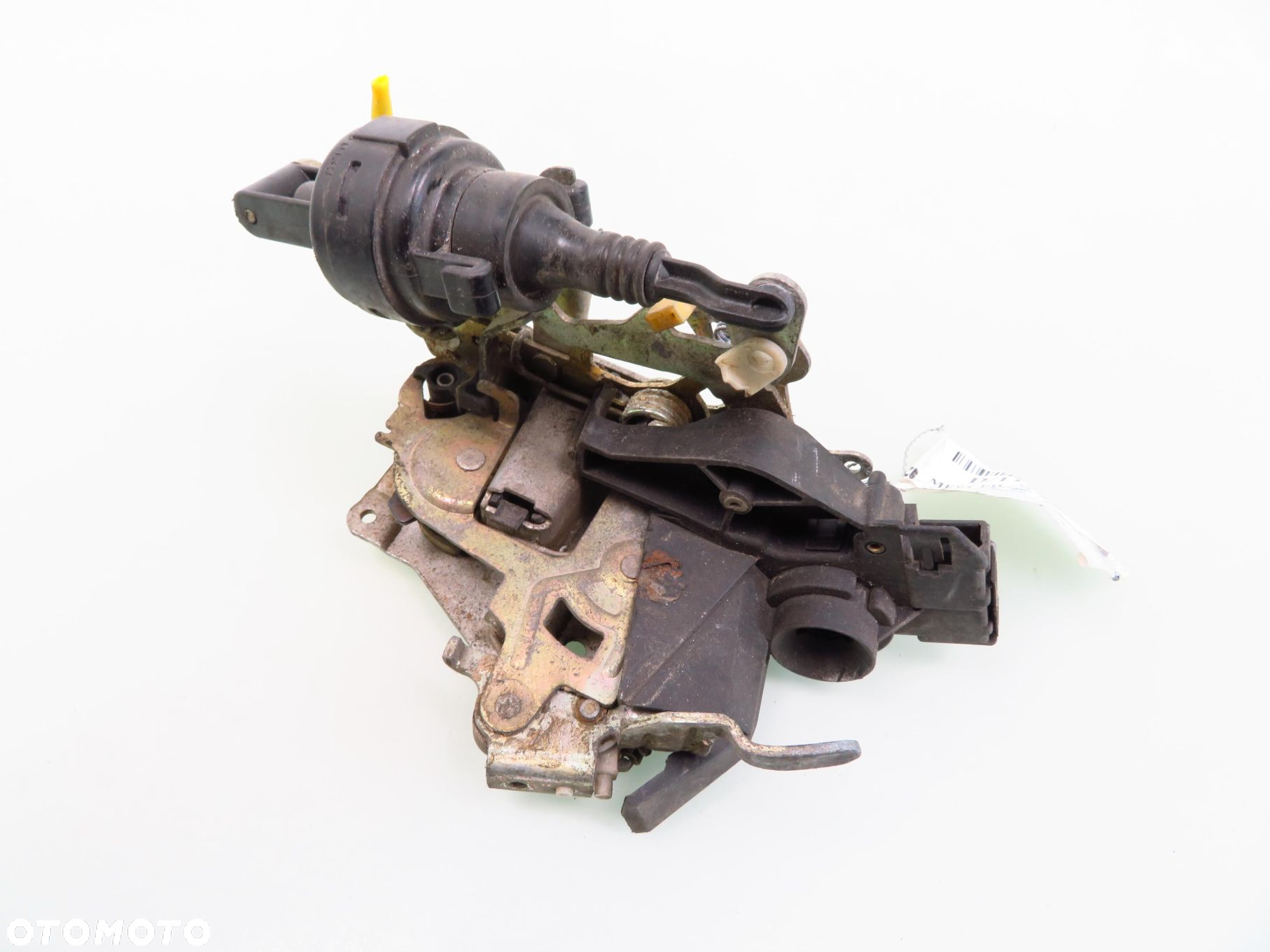 ZAMEK LEWY PRZEDNI MERCEDES W210 - 2