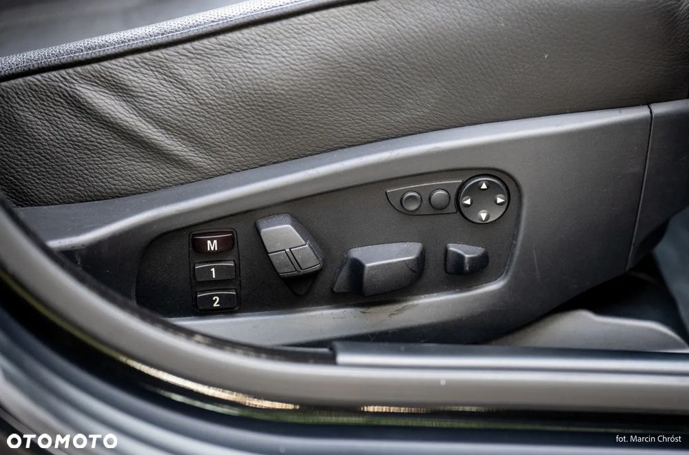 BMW Seria 5 - 25