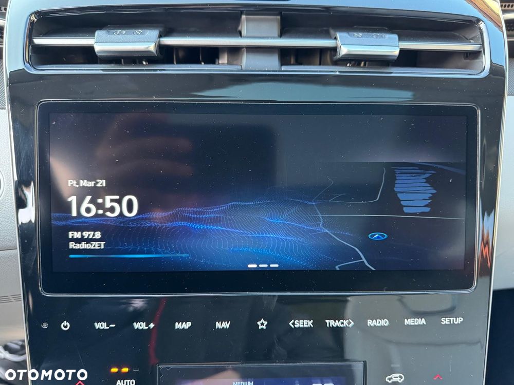 Hyundai Tucson 1.6 T-GDi 48V-Hybrid 4WD DCT Trend - 31