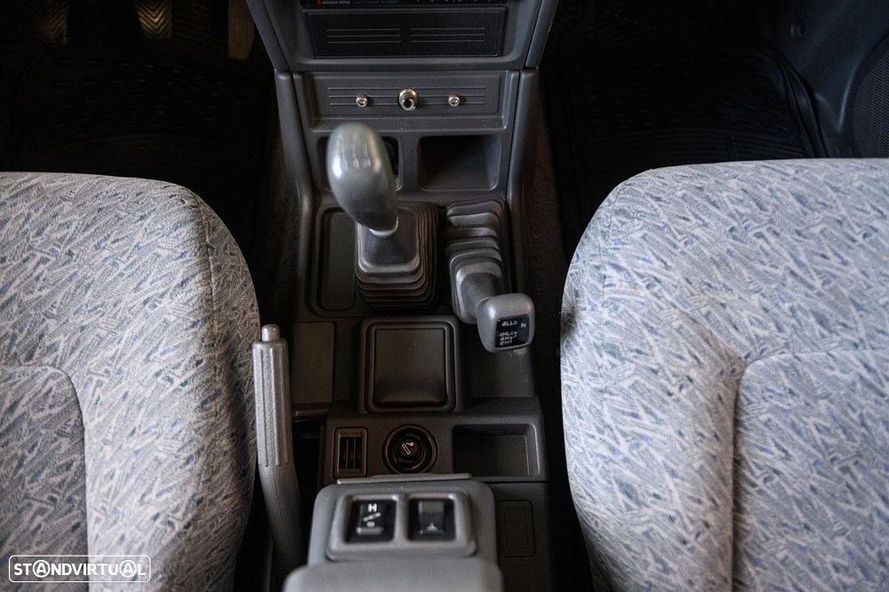 Mitsubishi Pajero 2.8 TD GLS - 44