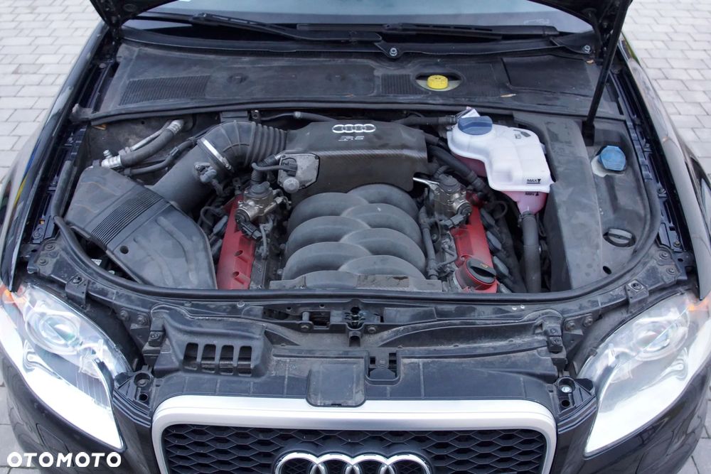 Audi RS4 Limousine - 23