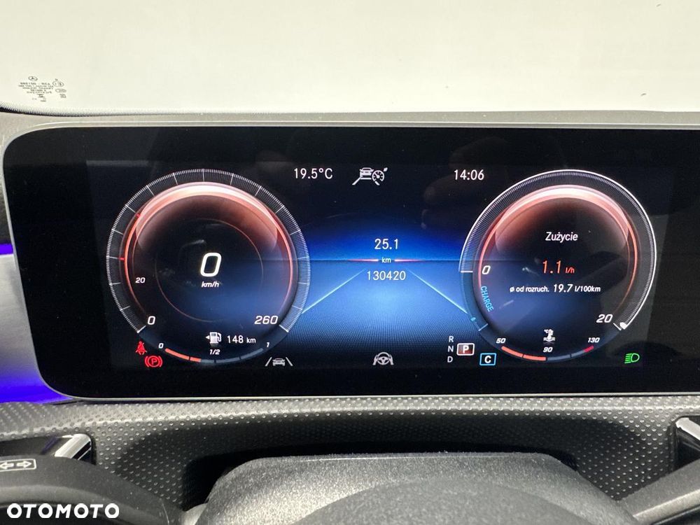 Mercedes-Benz CLA 220 AMG Line 7G-DCT - 17