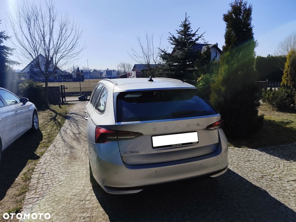 Skoda Octavia - 8