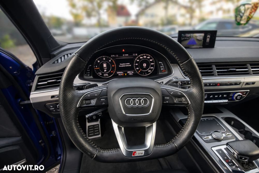 Audi Q7 - 7
