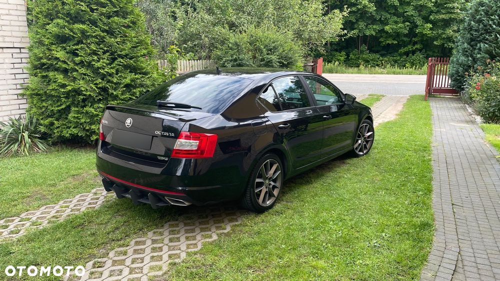 Skoda Octavia 2.0 TDI RS - 8