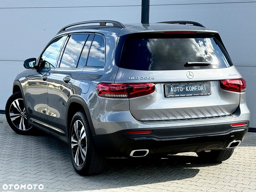 Mercedes-Benz GLB 200 d 4-Matic AMG Line 8G-DCT - 21