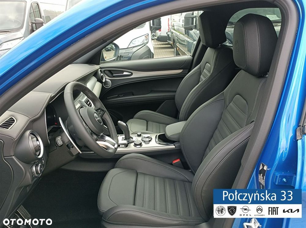 Alfa Romeo Stelvio - 9