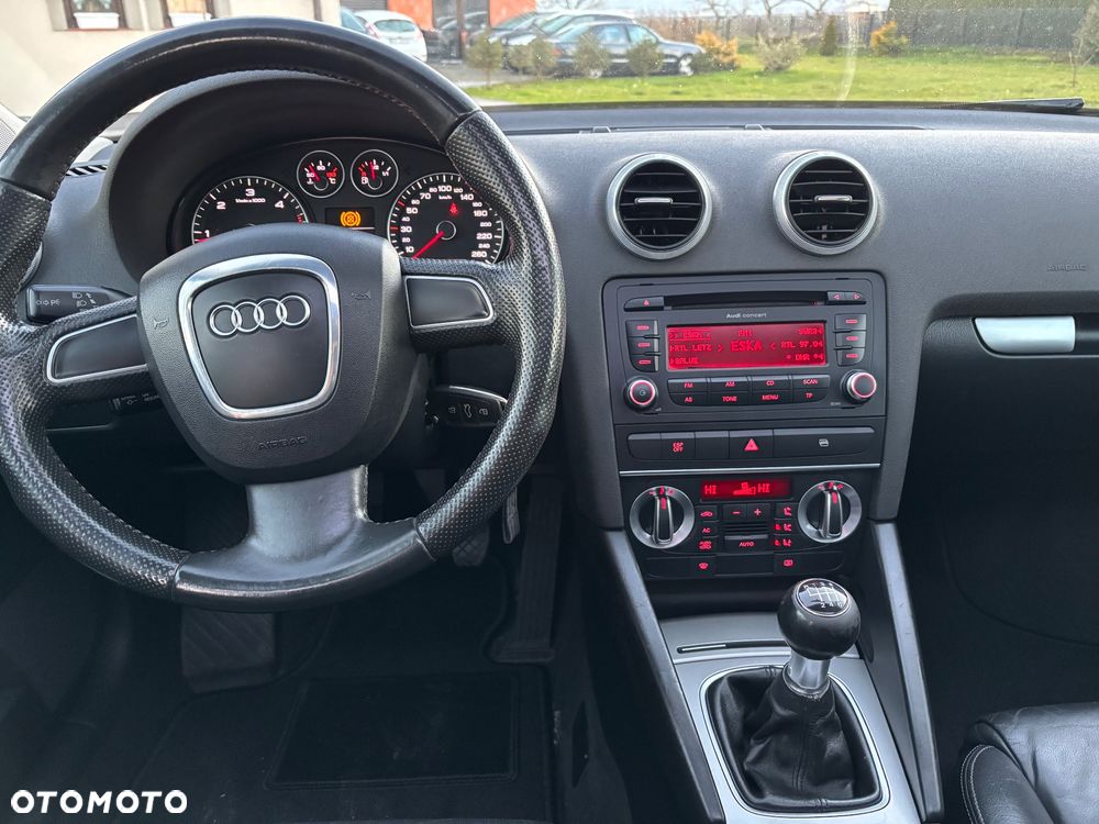 Audi A3 Sportback 2.0 TDI S line Sportpaket plus - 26