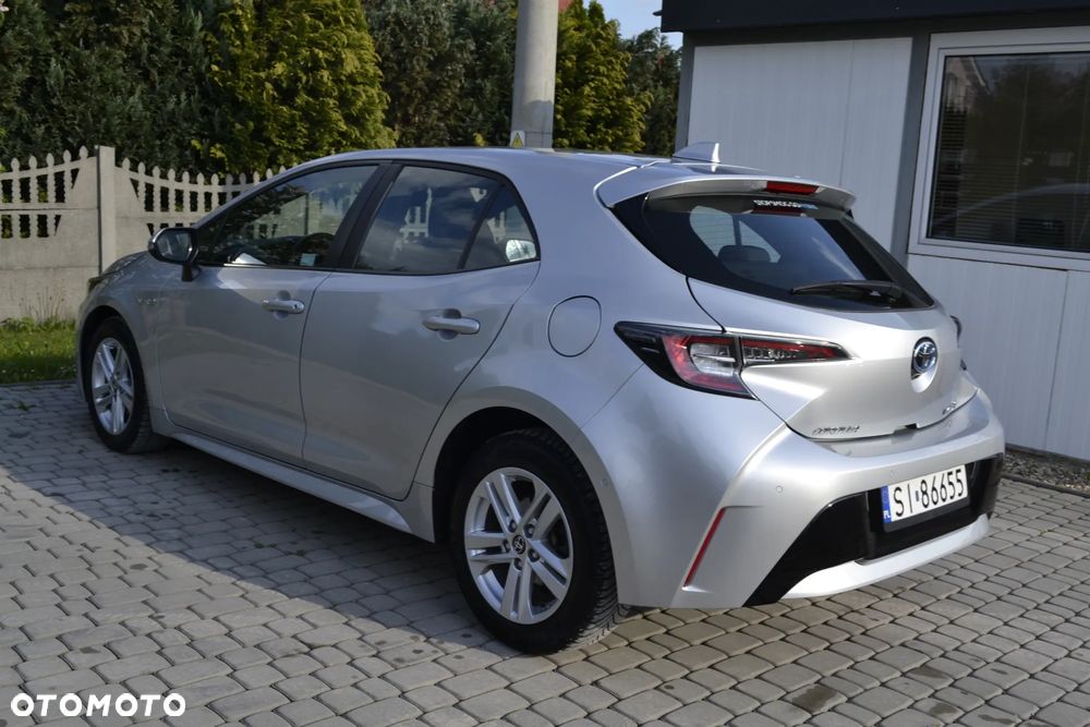 Toyota Corolla - 21