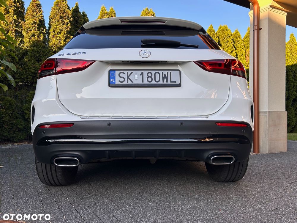 Mercedes-Benz GLA - 35