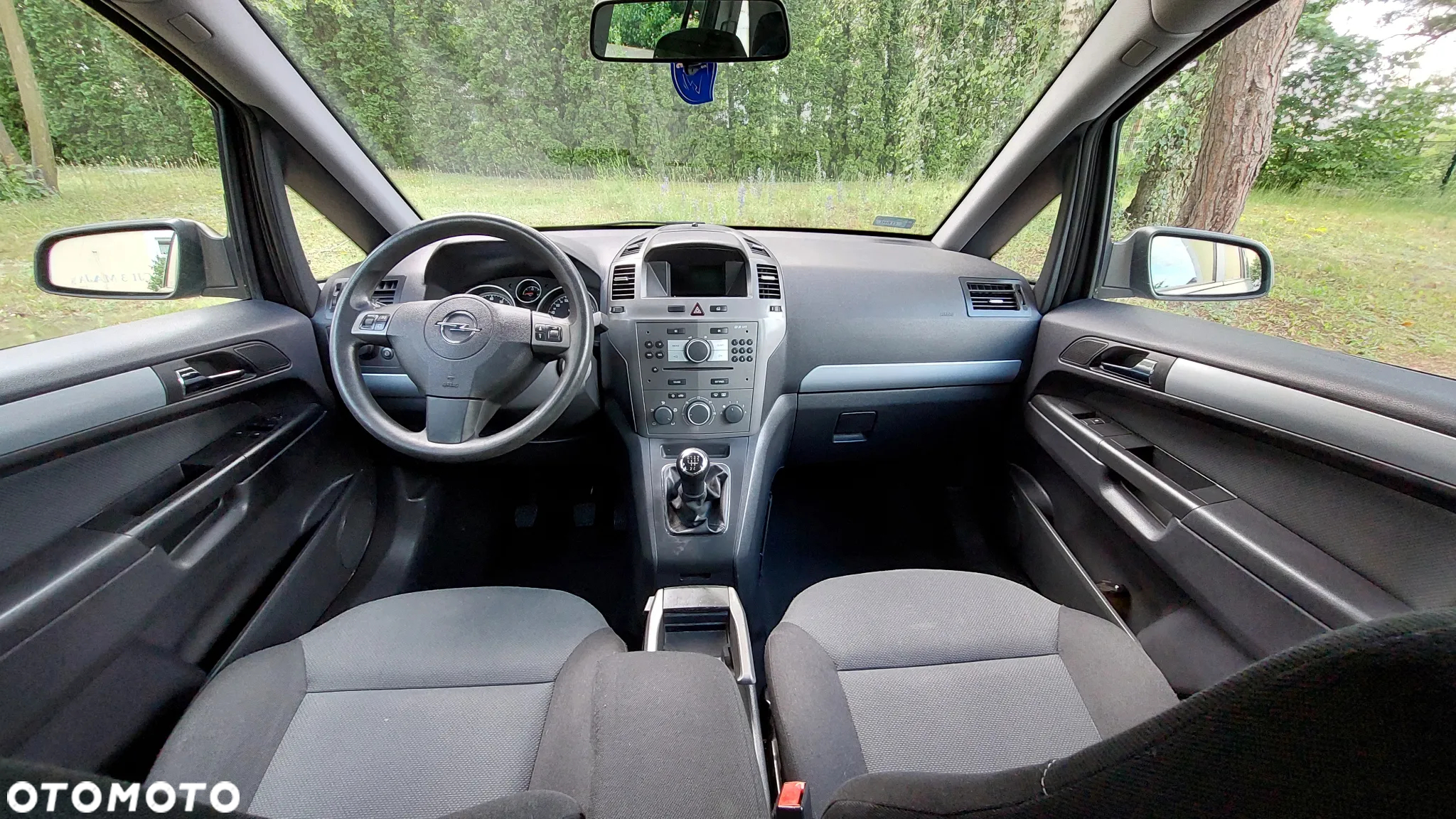 Opel Zafira 1.8 Enjoy - 11