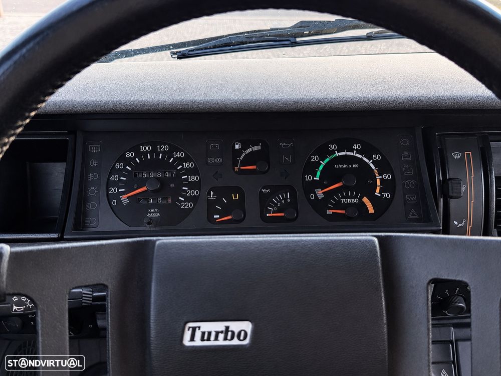Renault 11 1.4 Turbo - 10
