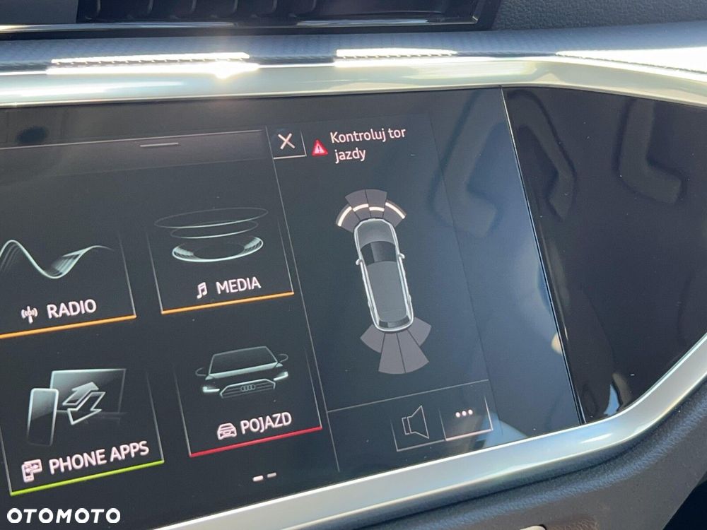 Audi Q3 - 22
