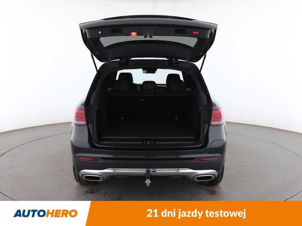 Mercedes-Benz GLC - 16