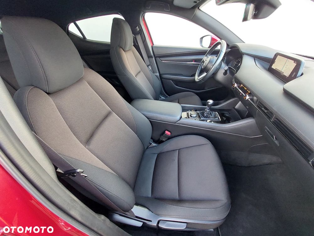 Mazda 3 2.0 mHEV Hikari - 11