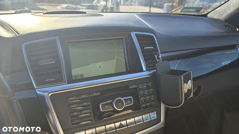 Mercedes-Benz GL - 11