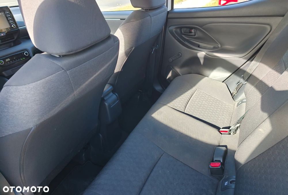 Toyota Yaris - 9