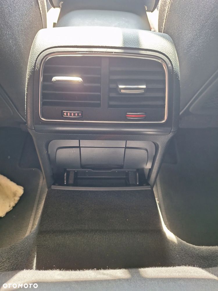 Audi A4 Allroad - 30