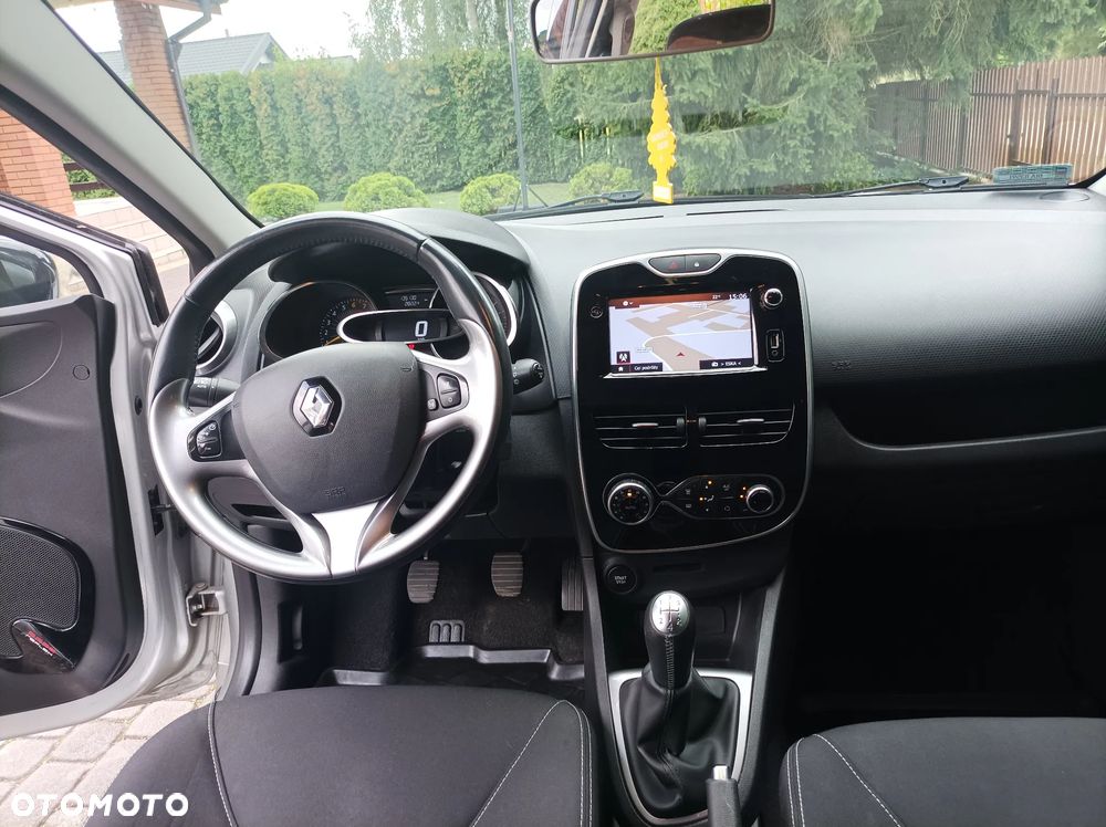 Renault Clio 1.2 16V Limited - 9