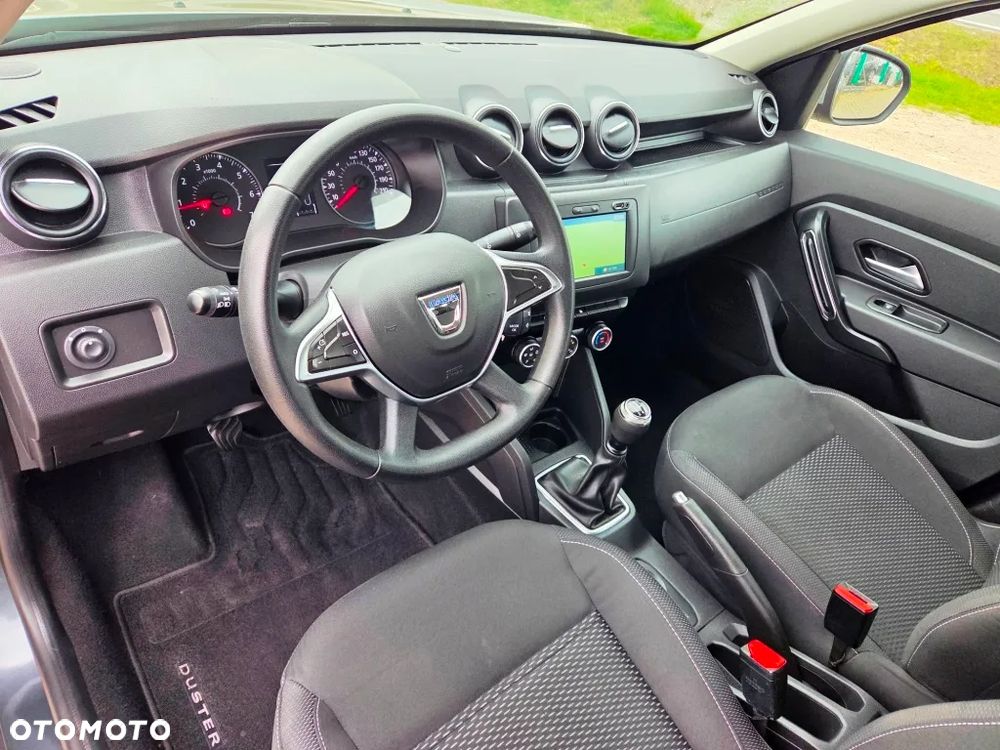 Dacia Duster 1.6 SCe Prestige - 28