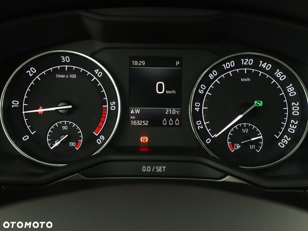 Skoda Superb 2.0 TDI 4x4 Ambition DSG - 22