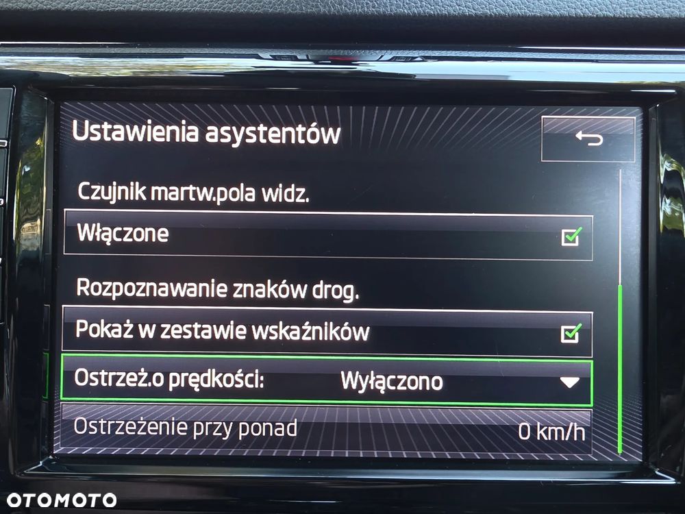 Skoda Superb 2.0 TDI Style DSG - 39