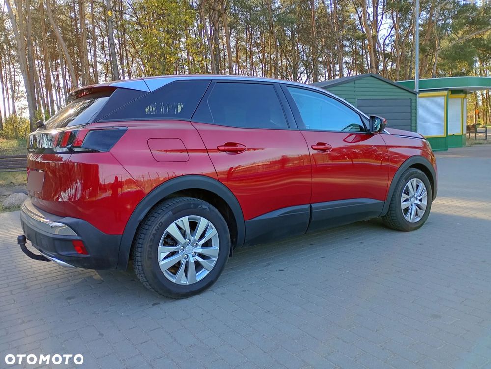 Peugeot 3008 1.6 BlueHDi Active S&S EAT6 - 22