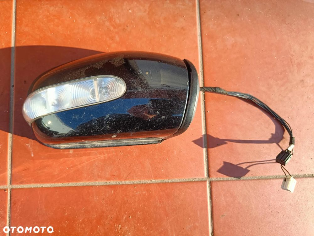 MERCEDES W211 LUSTERKO PRAWE 197 EUROPA 7+2 pinów - 1