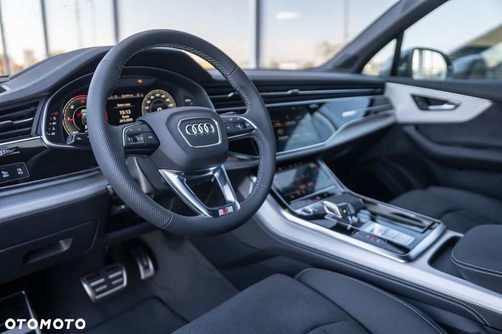 Audi Q7 - 15